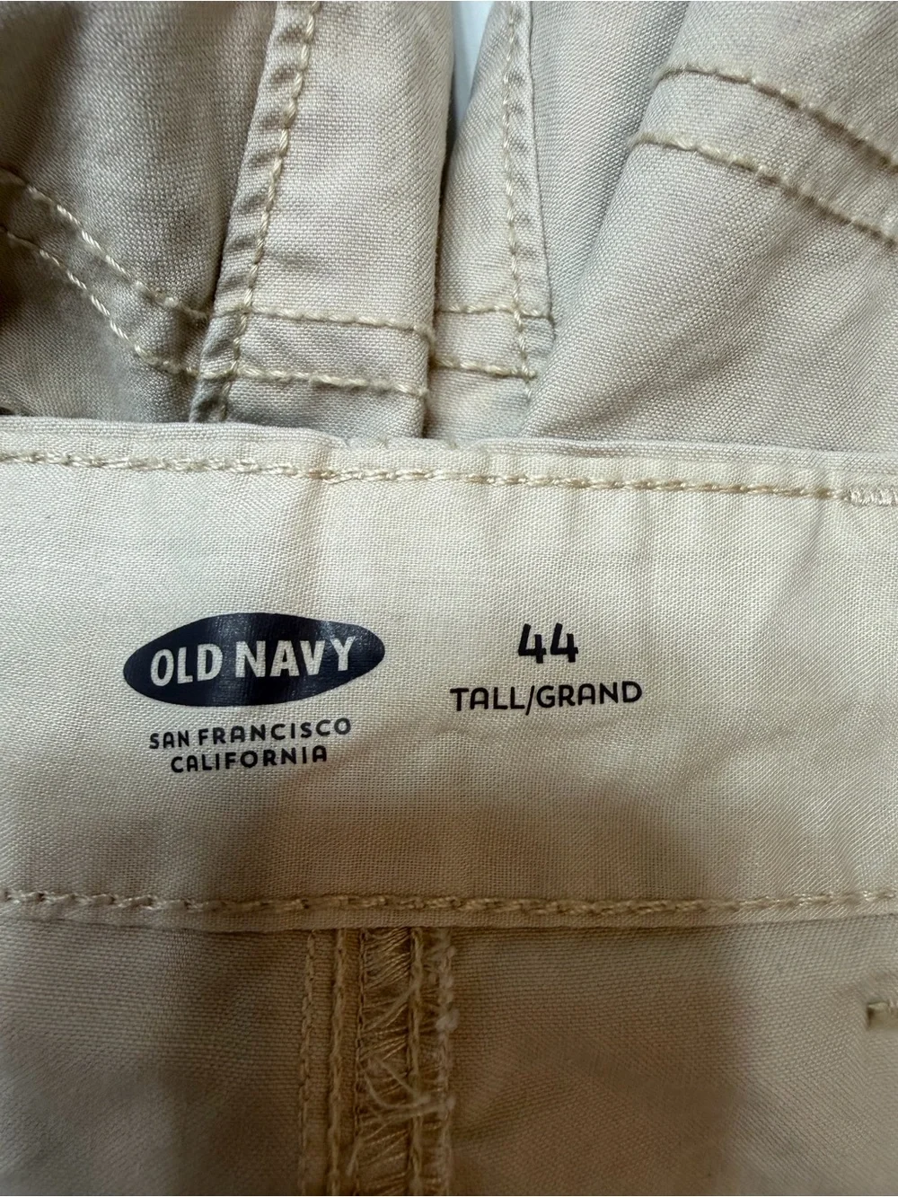 Old Navy Mens 44 Tall Khaki Cargo Shorts Beige Cotton Utility Casual Outdoor